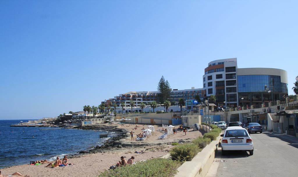 Seafront Apartment Blue Water เซนต์พอลส์เบย์ ภายนอก รูปภาพ