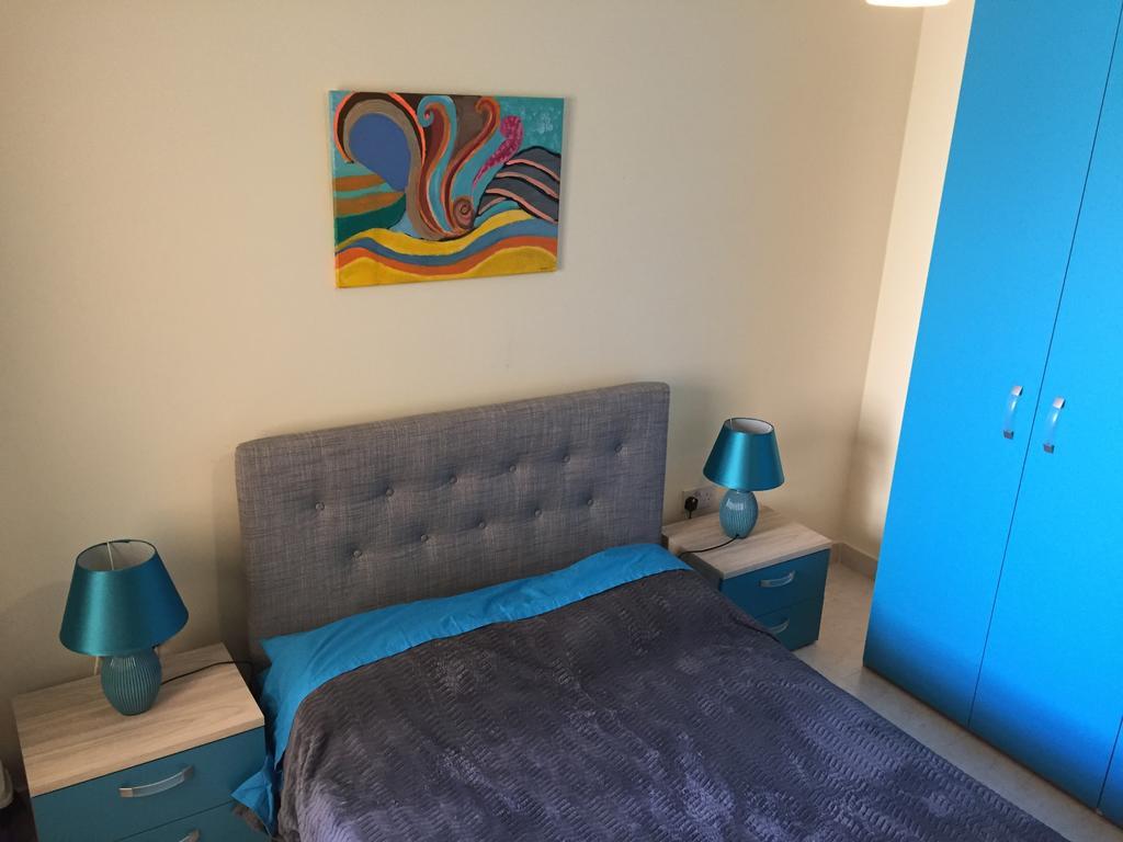 Seafront Apartment Blue Water เซนต์พอลส์เบย์ ภายนอก รูปภาพ