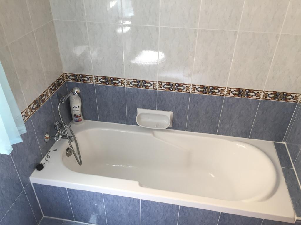 Seafront Apartment Blue Water เซนต์พอลส์เบย์ ภายนอก รูปภาพ