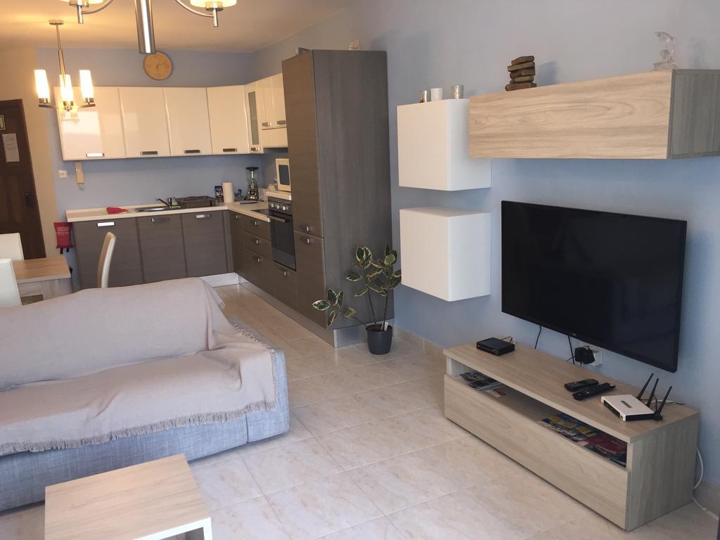 Seafront Apartment Blue Water เซนต์พอลส์เบย์ ภายนอก รูปภาพ